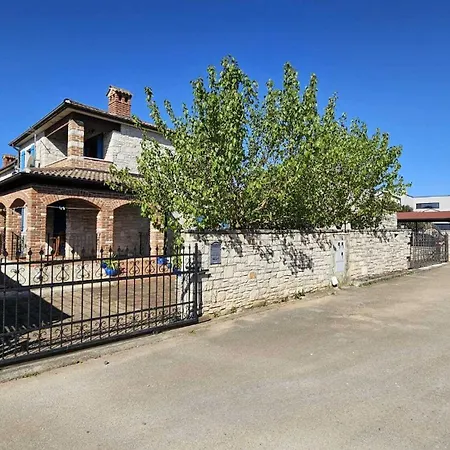 Family Paradise House Tar-Vabriga